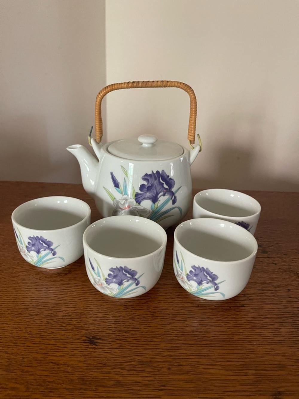 Floral Ceramic Tea Set with Woven Handle - Purple Floral Motif